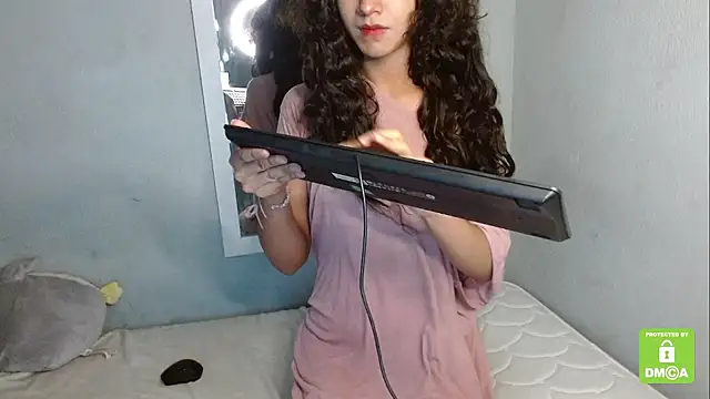 Snapshot of crista_rouse chatting on 03-04-25, 01:45 crista rouse online show from 03-04-25, 01:45