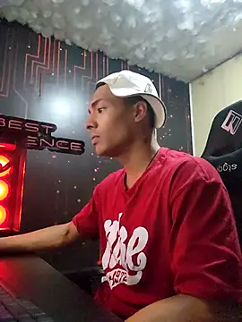 Jhonyblack 1 online show from 11-05-25, 05:57