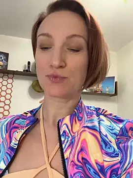 UmaTruewoman online show from 11-05-25, 06:02