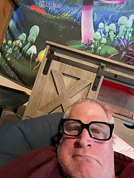 Mimmoromeo1973 online show from 02-12-26, 05:41