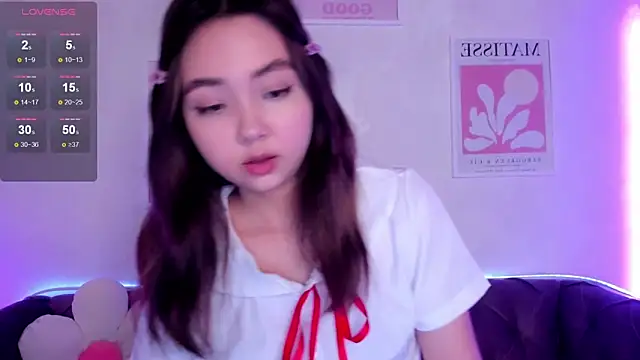 Snapshot of Fluffy_Rose chatting on 01-20-25, 08:19 Fluffy Rose online show from 01-20-25, 08:19