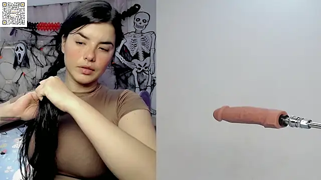 Snapshot of Tamaraa_wet chatting on 11-03-25, 02:57 Tamaraa wet online show from 11-03-25, 02:57