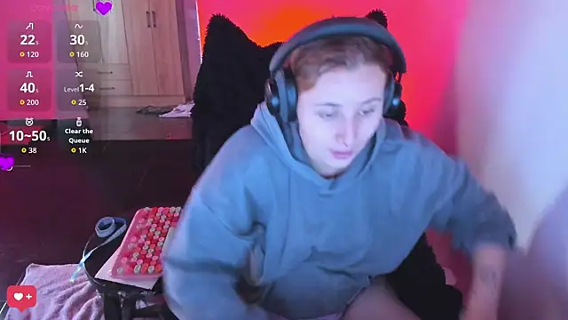 Snapshot of bonnie_moon_ chatting on 02-28-26, 02:40 bonnie moon online show from 02-28-26, 02:40