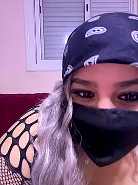 Snapshot of mari_layali chatting on 12-04-24, 06:44 mari layali online show from 12-04-24, 06:44