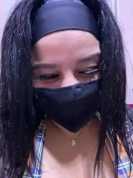 Snapshot of mari_layali chatting on 02-18-25, 12:59 mari layali online show from 02-18-25, 12:59