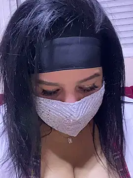 Snapshot of mari_layali chatting on 02-26-25, 06:26 mari layali online show from 02-26-25, 06:26