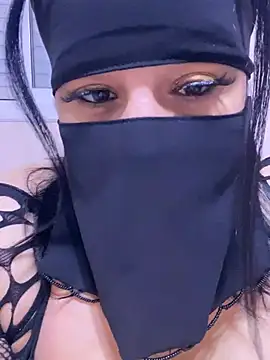 Snapshot of mari_layali chatting on 02-28-25, 03:48 mari layali online show from 02-28-25, 03:48