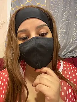 Snapshot of mari_layali chatting on 09-13-25, 08:08 mari layali online show from 09-13-25, 08:08