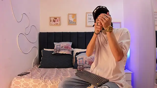 Brutal Sex Fucking online show from 11-17-25, 09:31