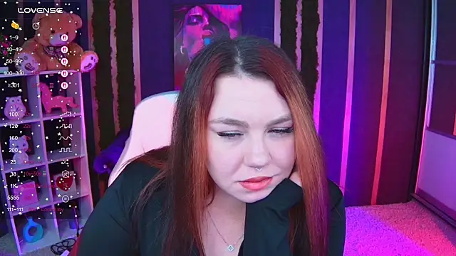 Snapshot of Lilumytrend chatting on 01-17-26, 12:10 Lilumytrend online show from 01-17-26, 12:10