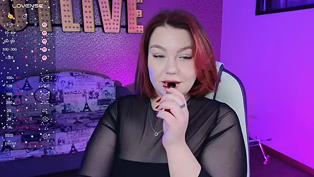 Snapshot of Lilumytrend chatting on 02-28-26, 12:06 Lilumytrend online show from 02-28-26, 12:06