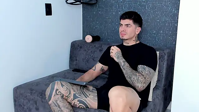  mrcock online show from 11-02-25, 07:27