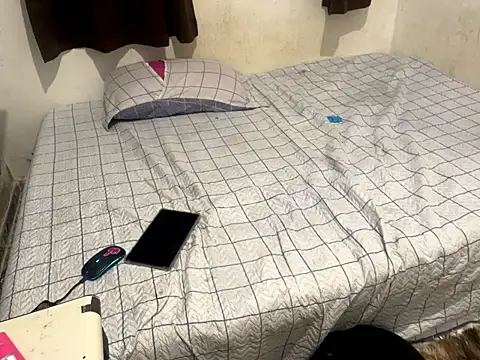 morenaindiaofc online show from 03-05-25, 08:10