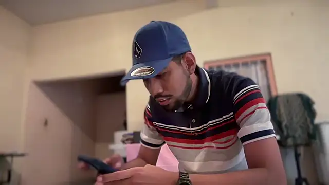 EnriquePersian197 online show from 01-21-25, 07:28