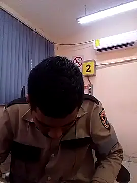 EnriquePersian197 online show from 01-27-25, 10:27