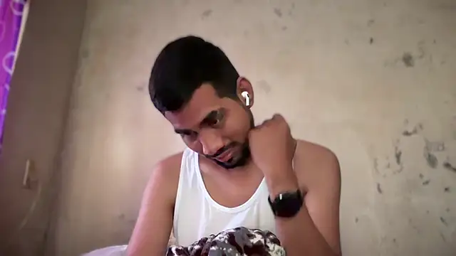 EnriquePersian197 online show from 01-28-25, 03:14