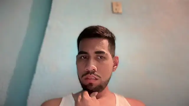 EnriquePersian197 online show from 02-19-25, 11:46