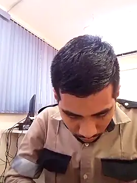 EnriquePersian197 online show from 02-27-25, 09:14