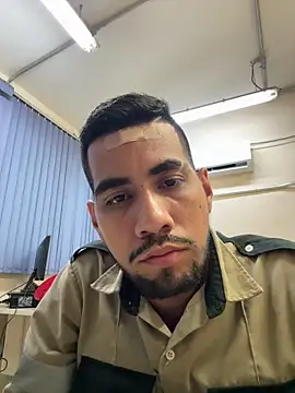 EnriquePersian197 online show from 03-08-25, 03:28