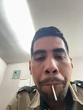 EnriquePersian197 online show from 03-19-25, 05:52