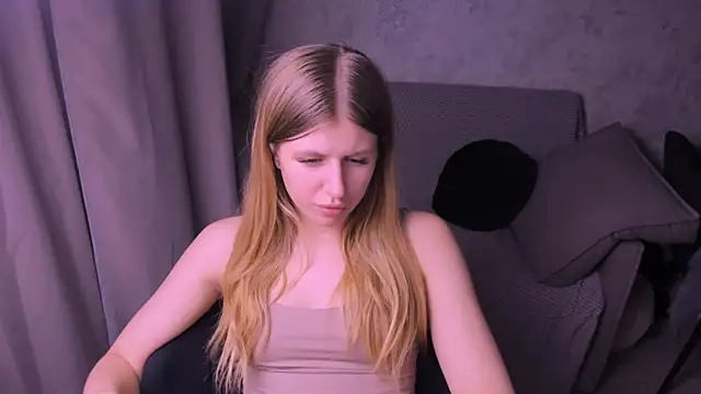 Snapshot of kirraa_ chatting on 02-06-25, 10:21 kirraa  online show from 02-06-25, 10:21