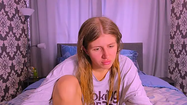 Snapshot of kirraa_ chatting on 09-10-25, 12:27 kirraa  online show from 09-10-25, 12:27