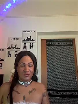 Snapshot of Jaylaloveofficial chatting on 01-26-25, 05:55 Jaylaloveofficial online show from 01-26-25, 05:55