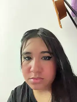 Snapshot of melyescobar chatting on 01-19-25, 12:06 melyescobar online show from 01-19-25, 12:06