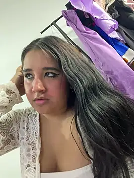 Snapshot of melyescobar chatting on 01-25-25, 12:05 melyescobar online show from 01-25-25, 12:05