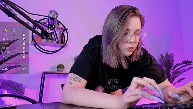 AliceSunday online show from 01-16-25, 10:12