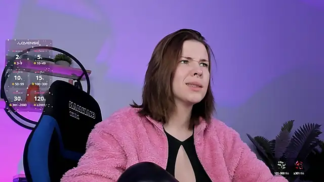 AliceSunday online show from 02-12-25, 01:59