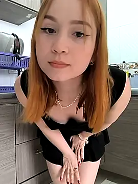 ELIZABETT  online show from 12-29-24, 05:12