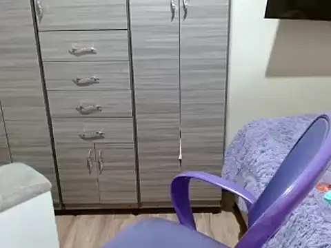 Snapshot of Nia-Cop chatting on 01-11-25, 12:12 Nia-Cop online show from 01-11-25, 12:12