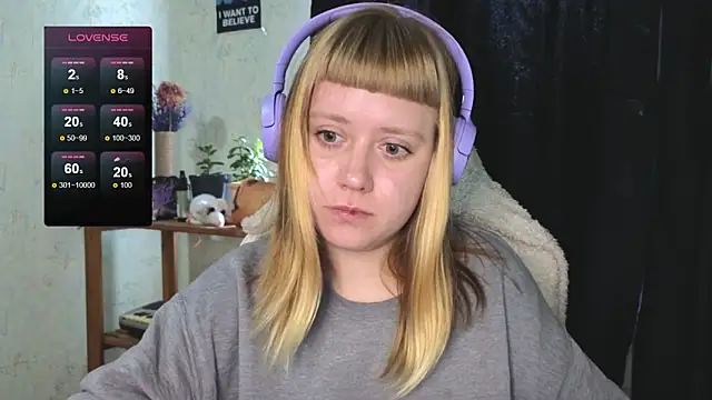 June shy0 online show from 09-27-25, 07:02