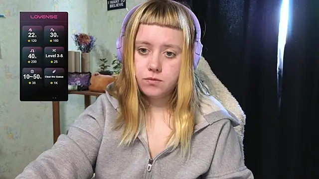 June shy0 online show from 10-12-25, 07:07