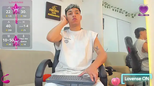 ryan carter08 online show from 10-26-25, 01:33