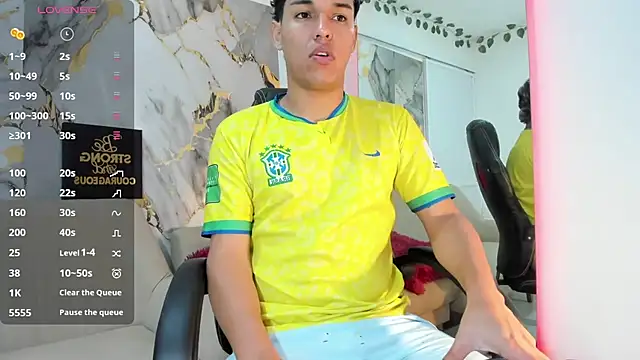 Snapshot of ryan_carter08 chatting on 03-04-26, 03:45 ryan carter08 online show from 03-04-26, 03:45