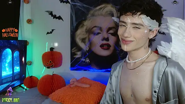 Snapshot of maxiy_001 chatting on 10-26-25, 06:41 maxiy 001 online show from 10-26-25, 06:41