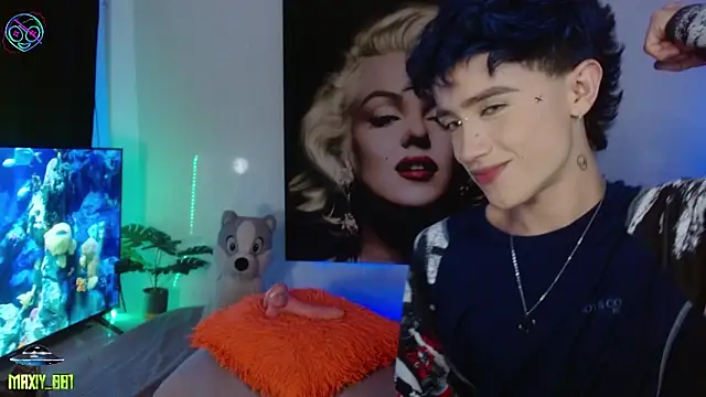 maxiy 001 online show from 11-07-25, 06:46