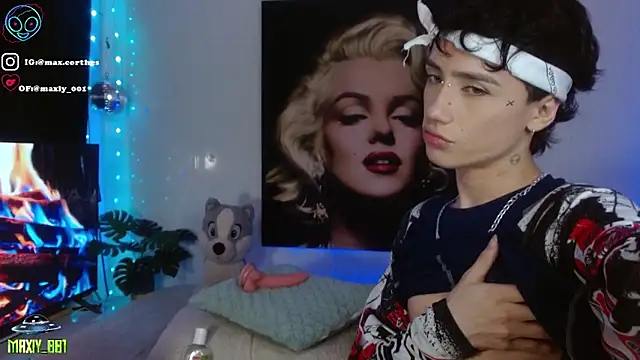 maxiy 001 online show from 02-01-26, 12:09