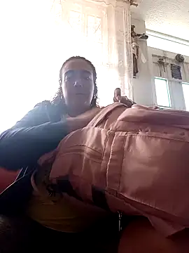 skayhot  online show from 02-06-25, 01:43