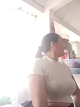 skayhot  online show from 02-26-25, 12:58