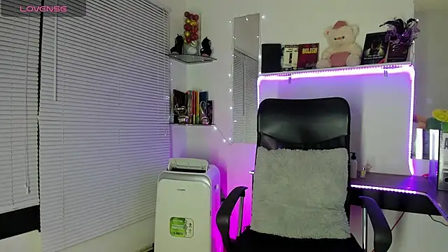 YUKIODAVIS online show from 03-07-25, 01:09