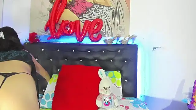 YUKIODAVIS online show from 09-26-25, 12:58