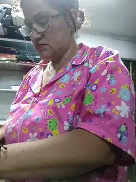 Edged Hot69 online show from 10-24-25, 11:56