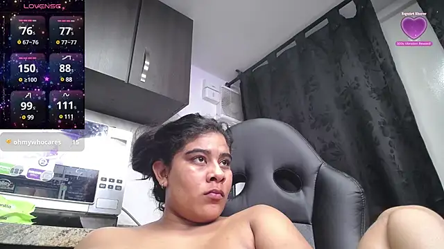 Snapshot of iniyalaboni chatting on 12-18-24, 01:59 iniyalaboni online show from 12-18-24, 01:59