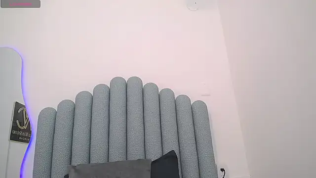 Snapshot of iniyalaboni chatting on 02-27-25, 12:23 iniyalaboni online show from 02-27-25, 12:23