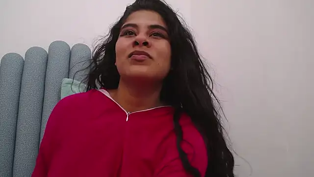 Snapshot of iniyalaboni chatting on 03-21-25, 06:18 iniyalaboni online show from 03-21-25, 06:18