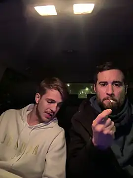 Suukeeta online show from 12-17-25, 02:39