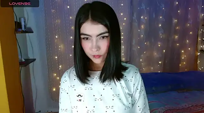 victoria-henaoo online show from 02-16-25, 02:31